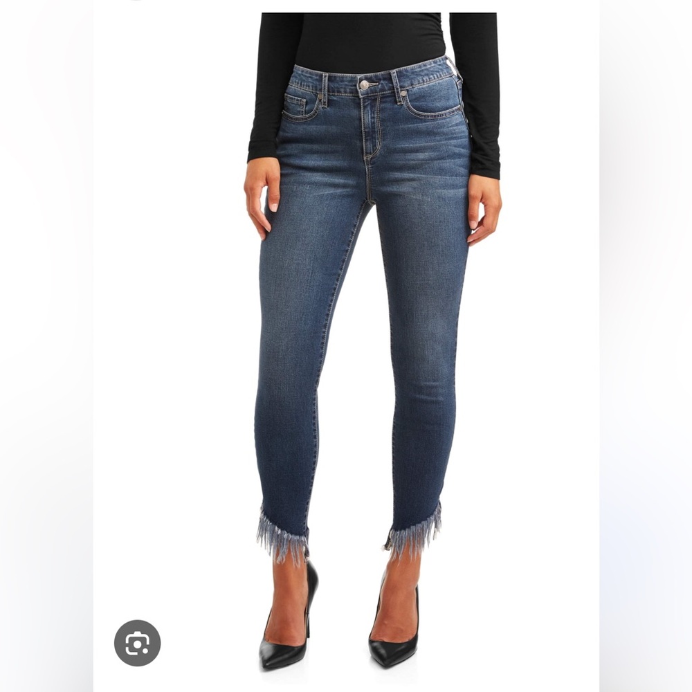 Frayed Hem Jeans